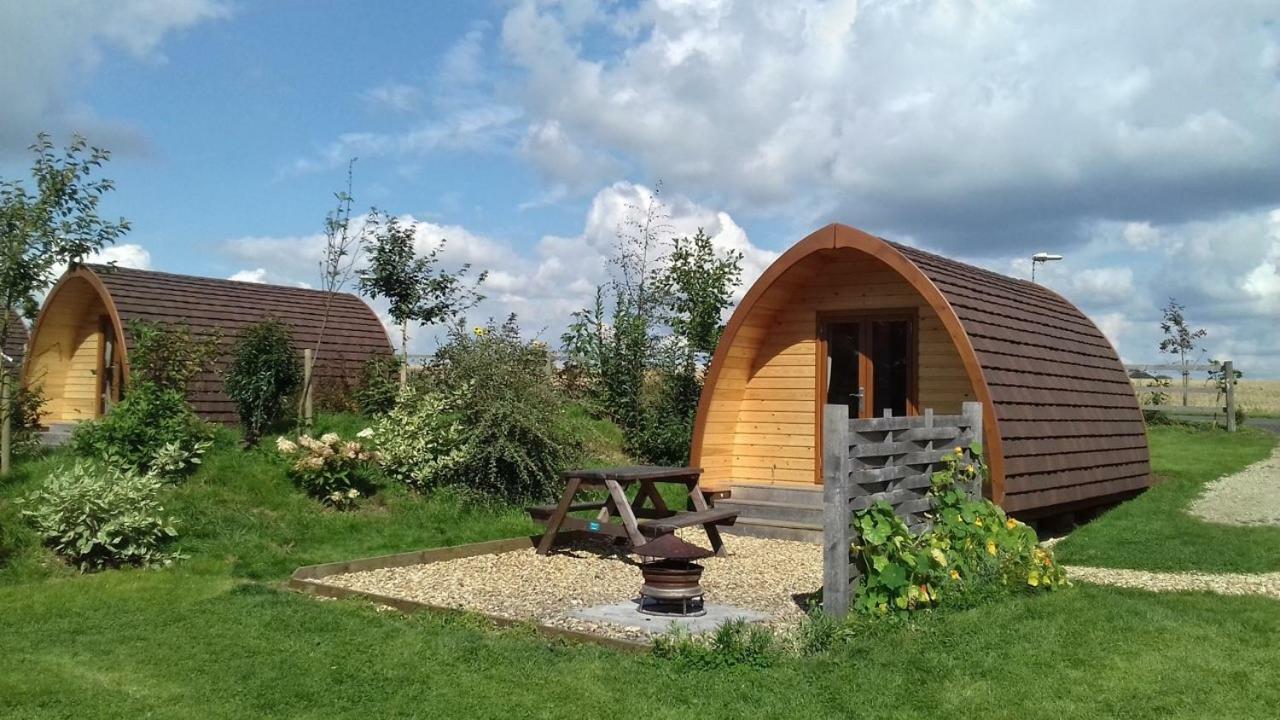 Hotel Campion Glamping Pod Cheltenham Exterior foto